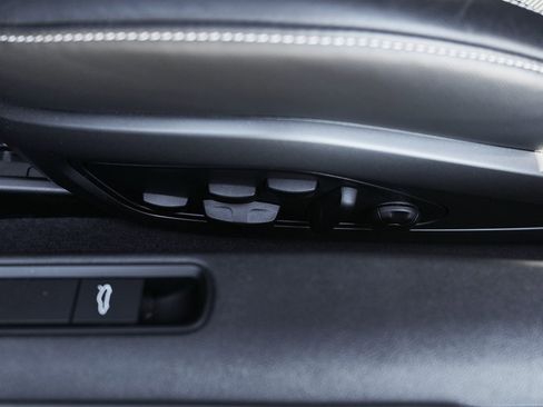 Used 2024 Porsche 911 Turbo image 29