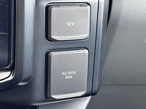 New 2025 Ford F150 Lightning Flash AWD/4WD image 33