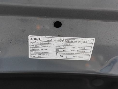 Used 2024 Kia EV6 Wind w/ Wind Technology Package AWD/4WD image 34