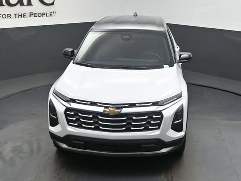 New 2026 Chevrolet Equinox LT w/ Convenience Package II FWD image 37