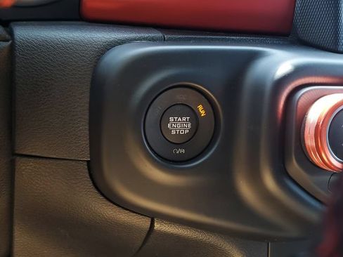 Certified 2021 Jeep Wrangler Unlimited Rubicon AWD/4WD image 35