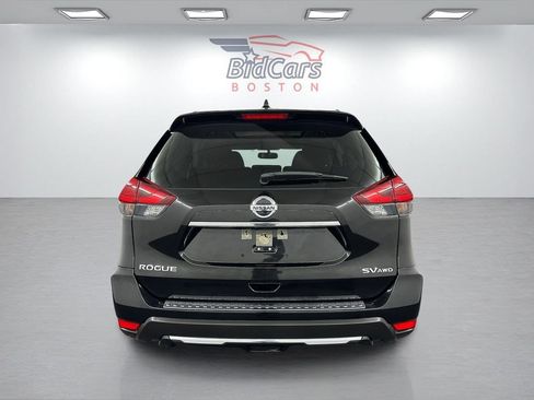 Used 2017 Nissan Rogue SV w/ Sun & Sound Touring Package AWD/4WD image 5