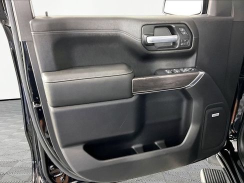 Used 2019 Chevrolet Silverado 1500 LTZ w/ LTZ Plus Package AWD/4WD image 20