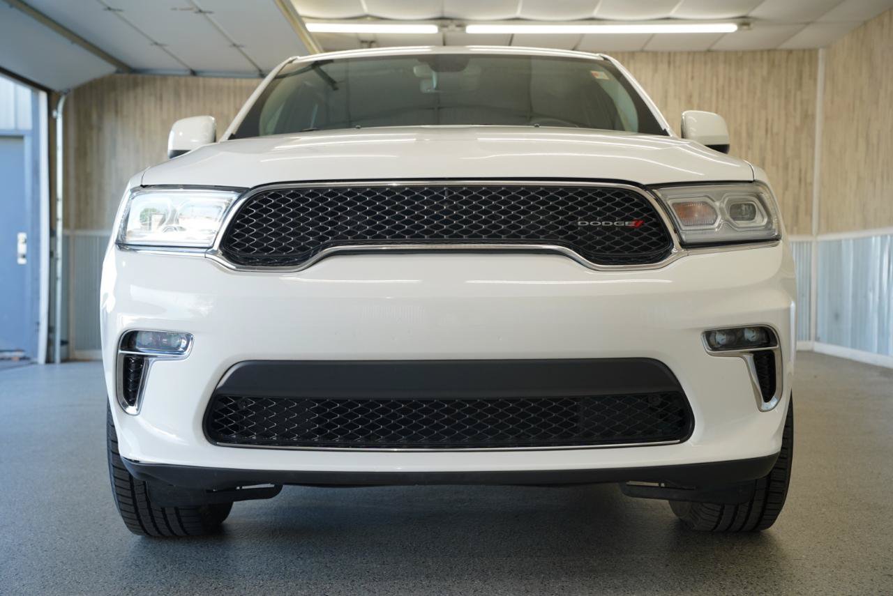 Used 2021 Dodge Durango SXT AWD/4WD image 2