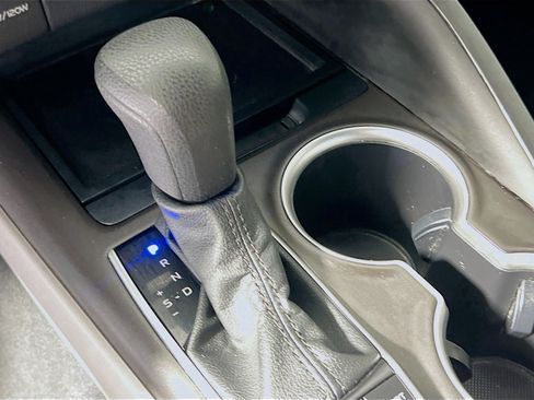 Used 2023 Toyota Camry LE image 24