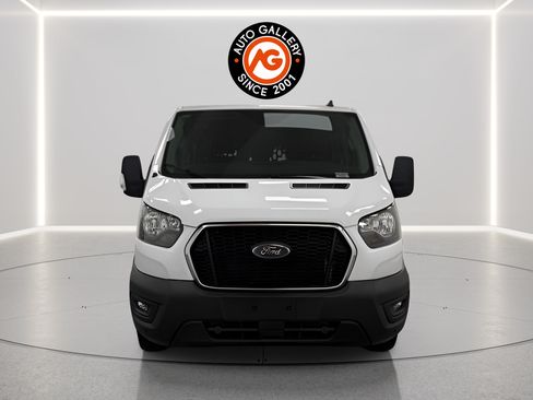 Used 2025 Ford Transit 250 Low Roof w/ Exterior Upgrade Package RWD image 8