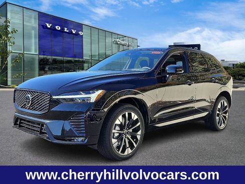 New 2026 Volvo XC60 B5 Plus w/ Protection Package Premier image 2