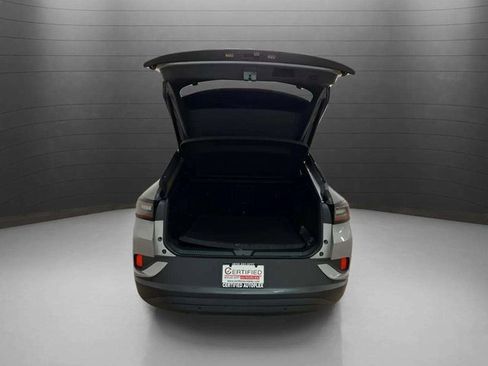 Used 2023 Volkswagen ID.4 S image 7