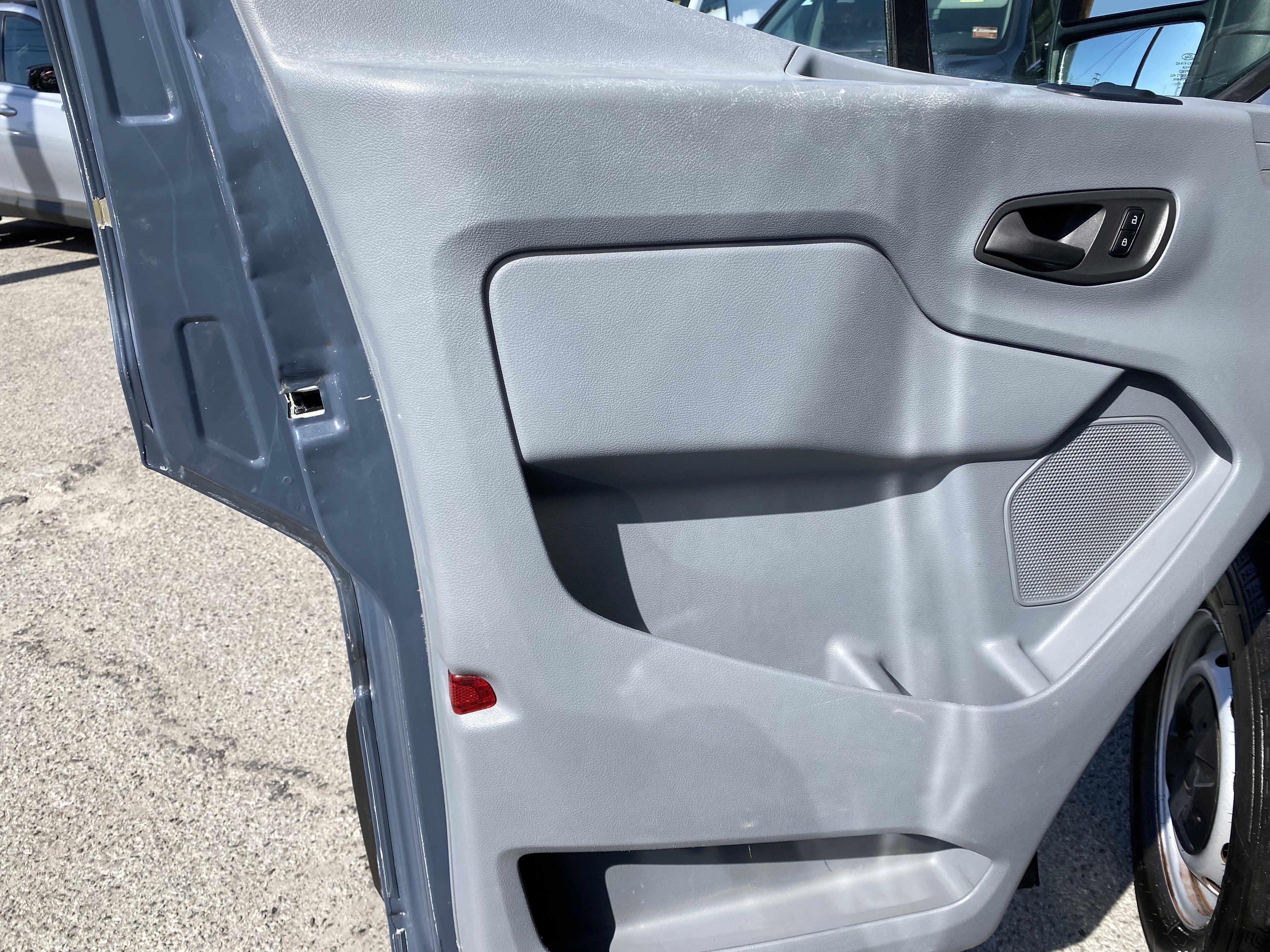 Used 2019 Ford Transit 250 148 High Roof Extended RWD image 14