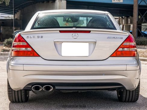 Used 2003 Mercedes-Benz SLK 32 AMG image 19