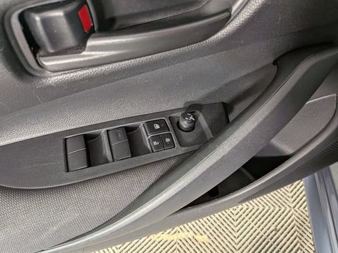Used 2023 Toyota Corolla LE FWD image 11