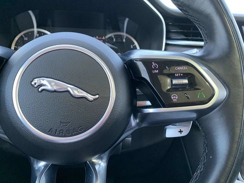 Used 2022 Jaguar F-PACE S AWD/4WD image 19