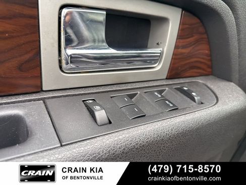 Used 2012 Ford F150 Lariat w/ Lariat Chrome Pkg image 22