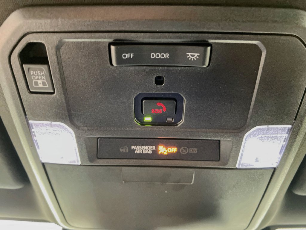 Used 2025 Toyota Tacoma 4x4 Double Cab Hybrid image 17