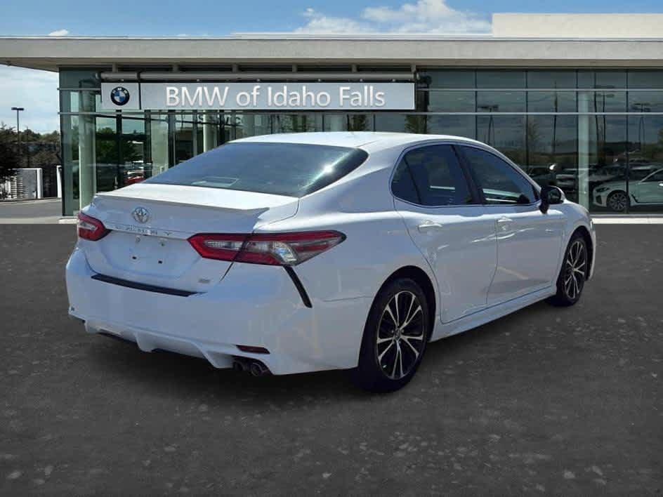 Used 2018 Toyota Camry SE w/ Protection Package (Q2) FWD image 4