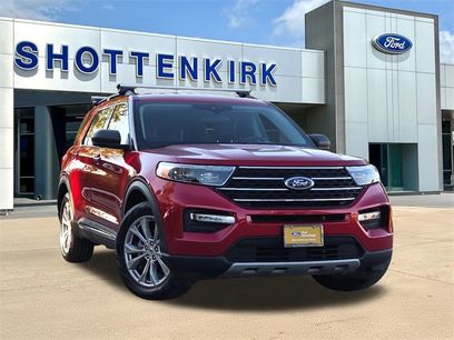 Certified 2023 Ford Explorer XLT w/ Equipment Group 202A