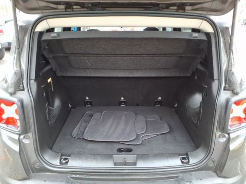 Certified 2018 Jeep Renegade Altitude w/ Safety & Security Group image 12