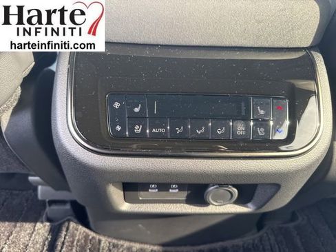 New 2026 INFINITI QX80 Autograph w/ Premium Cargo Package image 10