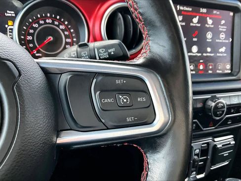 Used 2021 Jeep Wrangler Unlimited Rubicon w/ Dual Top Group image 22