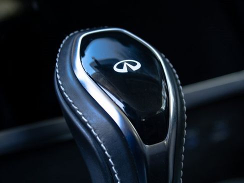 Used 2023 INFINITI QX80 Premium Select w/ Cargo Package image 15