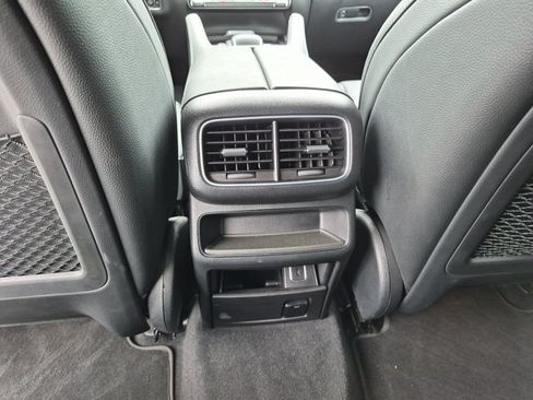 Used 2022 Mercedes-Benz GLE 350 4MATIC image 9