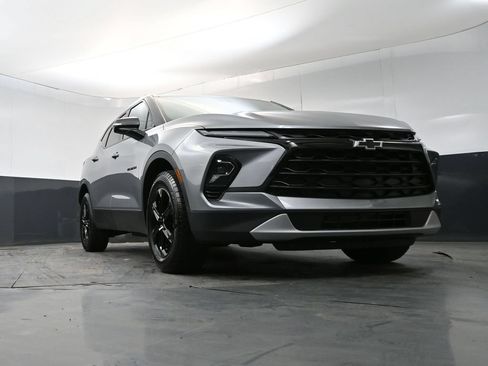 Used 2023 Chevrolet Blazer LT w/ Midnight/Sport Edition AWD/4WD image 25