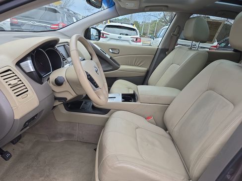 Used 2010 Nissan Murano SL w/ Leather Pkg image 15