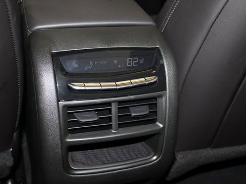 New 2026 Cadillac XT5 Sportv image 11