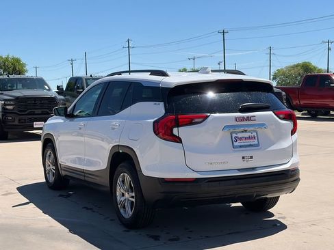 Used 2020 GMC Terrain SLE w/ Driver Convenience Package image 7