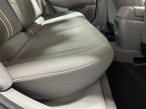 Used 2025 Hyundai Elantra Sport image 45