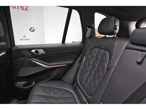 Used 2024 BMW X5 sDrive40i w/ Premium Package RWD image 11