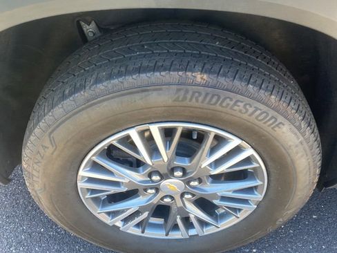 Certified 2024 Chevrolet Traverse LT w/ LPO, Floor Liner Package AWD/4WD image 12