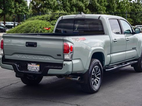 Certified 2022 Toyota Tacoma TRD Sport w/ Technology Package image 7