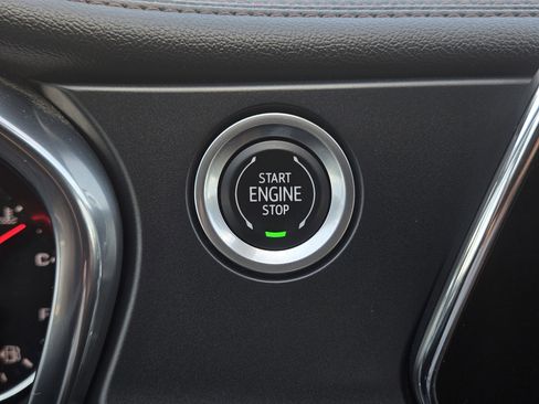 Used 2022 Chevrolet Blazer Premier w/ Enhanced Convenience Package image 18