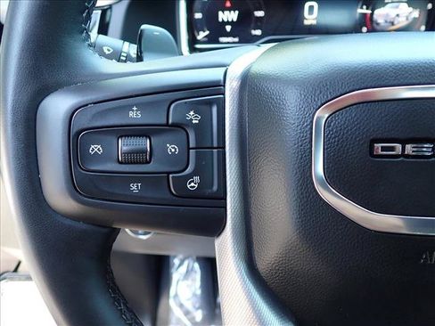 Used 2025 GMC Sierra 1500 Denali w/ Denali Reserve Package AWD/4WD image 15