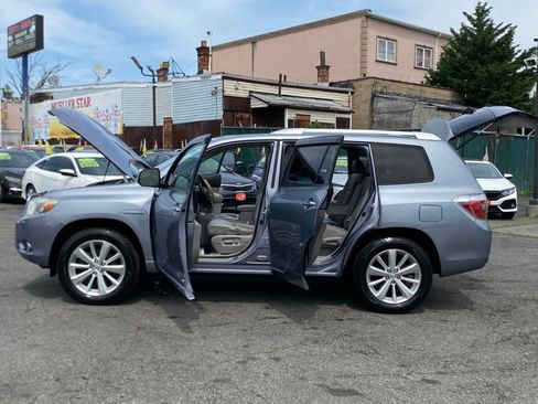 Used 2008 Toyota Highlander Limited AWD/4WD image 4