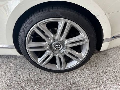 Used 2017 Bentley Continental GT AWD/4WD image 15