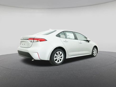 New 2026 Toyota Corolla LE image 25