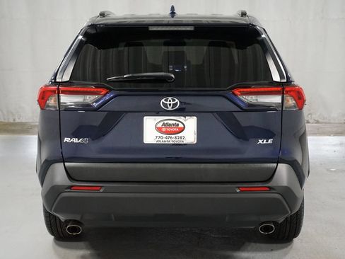 Certified 2022 Toyota RAV4 XLE w/ Convenience Package FWD image 7