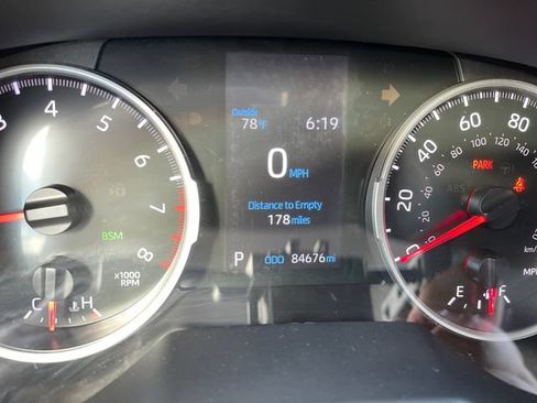 Used 2022 Toyota RAV4 LE FWD image 23