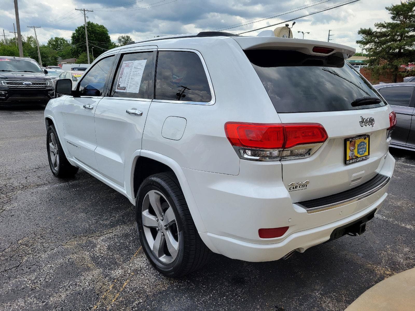 Used 2014 Jeep Grand Cherokee Overland AWD/4WD image 29