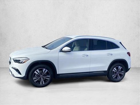 Certified 2025 Mercedes-Benz GLA 250 image 5