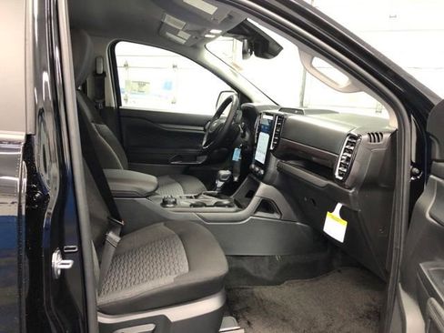 New 2025 Ford Ranger XLT w/ Black Appearance Package AWD/4WD image 28