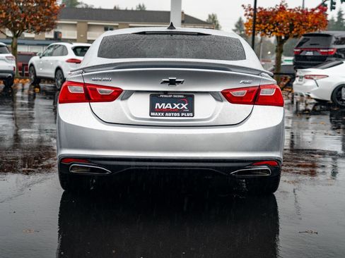 Used 2019 Chevrolet Malibu RS image 9