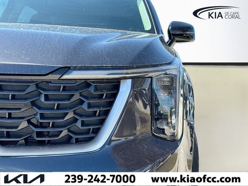 New 2026 Kia Sorento LX image 9