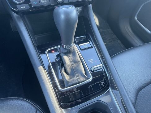 Used 2024 Jeep Compass Latitude image 14