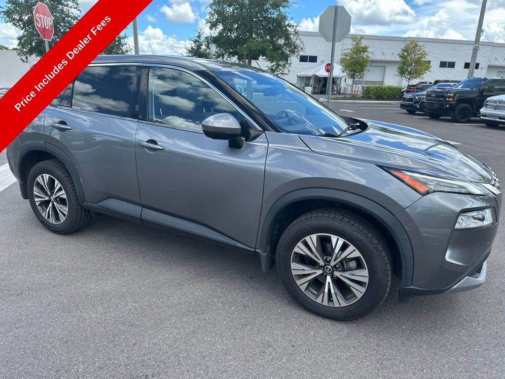 Used 2021 Nissan Rogue SV FWD image 7