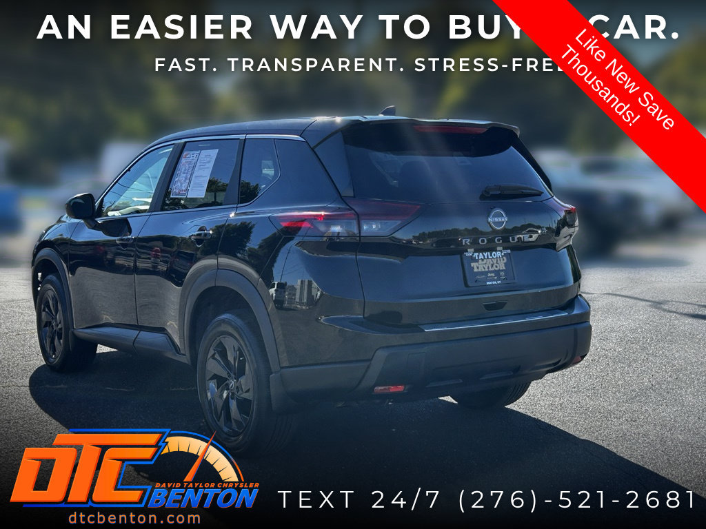 Used 2026 Nissan Rogue SV FWD image 7