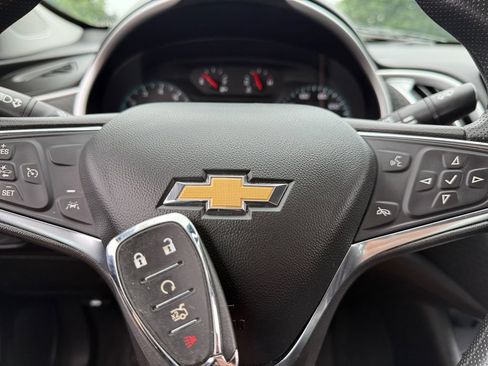 Used 2024 Chevrolet Malibu LT FWD image 41