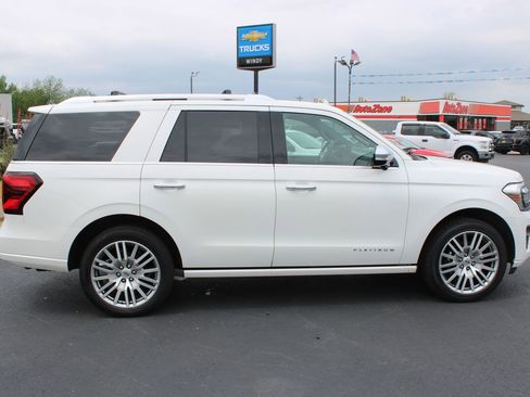 Used 2023 Ford Expedition Platinum AWD/4WD image 9